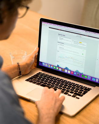 Fronius introduces their AI-Energy Cost Assistant, & web shop in the UK
